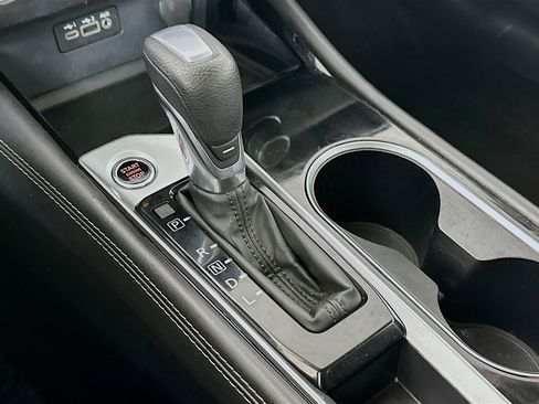 Used 2023 Nissan Altima 2.5 SV image 16