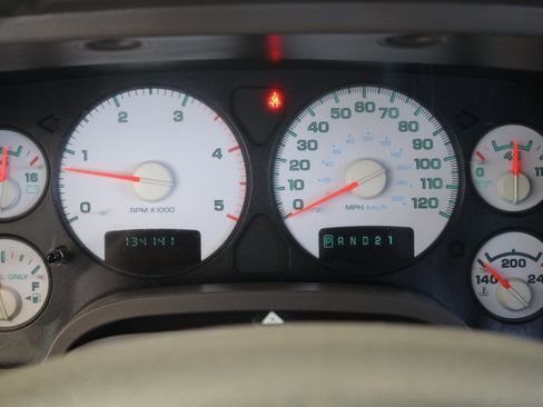 Used 2005 Dodge Ram 2500 Truck SLT w/ Trailer Tow Group AWD/4WD image 86
