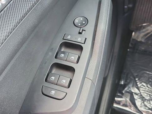 Used 2023 Kia Sportage LX image 22