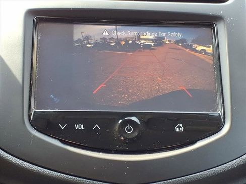 Used 2016 Chevrolet Trax LT w/ LT Convenience Package image 16