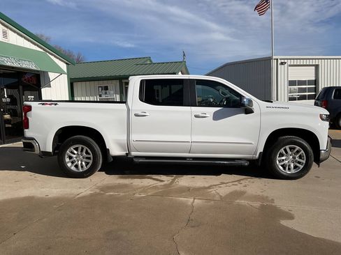 Used 2020 Chevrolet Silverado 1500 LT w/ All-Star Edition AWD/4WD image 2