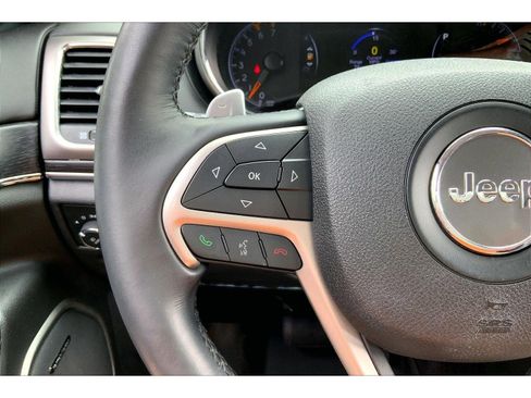 Used 2017 Jeep Grand Cherokee Summit w/ Platinum Series Group AWD/4WD image 17