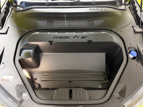 Used 2025 Ford Mustang Mach-E Premium AWD/4WD image 42