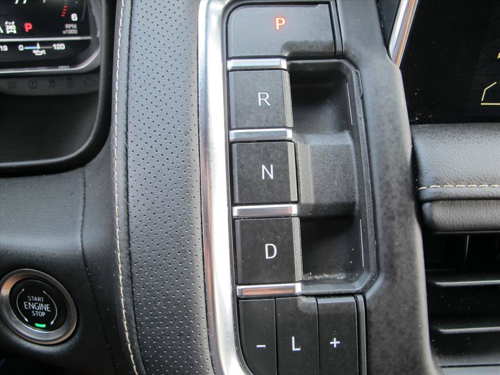 Used 2023 GMC Yukon SLT w/ SLT Premium Package AWD/4WD image 19