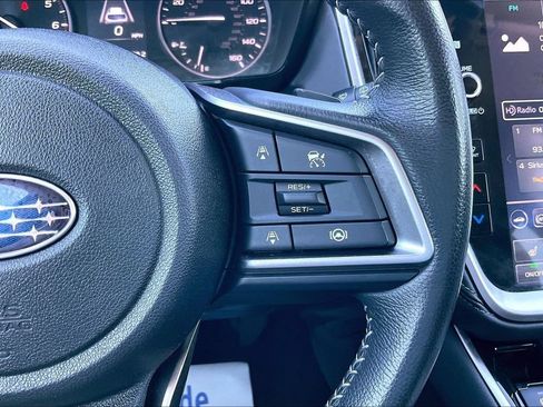Used 2024 Subaru Outback Premium AWD/4WD image 19