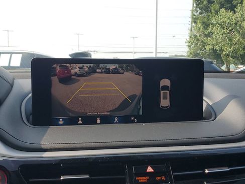 Certified 2024 Acura MDX FWD w/ Technology Package image 25
