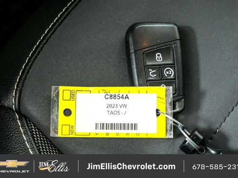 Used 2023 Volkswagen Taos SE FWD image 36