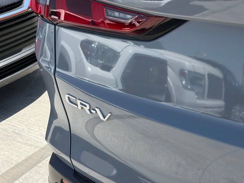 Used 2024 Honda CR-V LX image 4