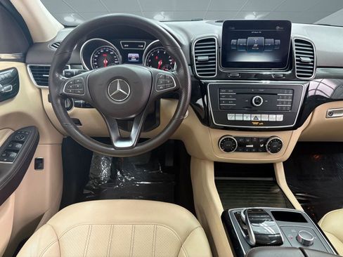 Used 2017 Mercedes-Benz GLE 350 image 4