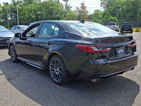 Certified 2025 Toyota Camry SE w/ Convenience Package AWD/4WD image 4
