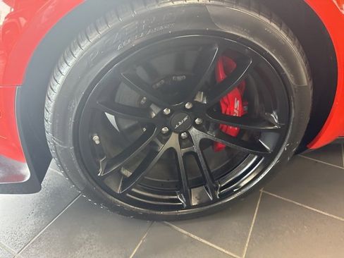 Used 2023 Dodge Challenger SRT Hellcat image 2