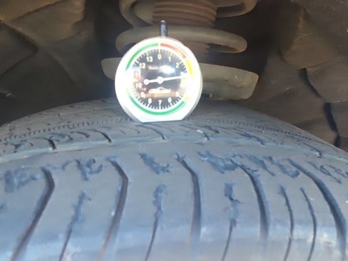 Used 2023 Buick Envision Essence FWD image 26