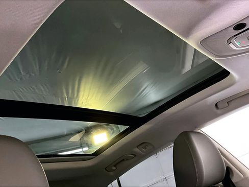 Used 2019 Audi Q8 Prestige image 14