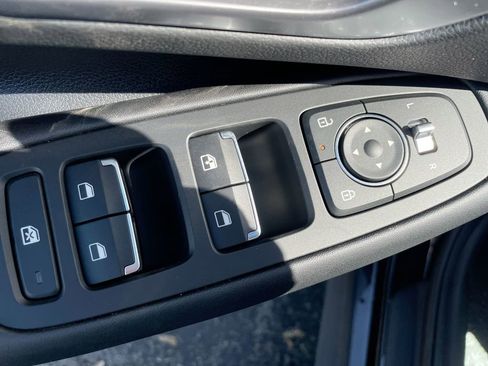 Used 2025 Hyundai Sonata SE image 39