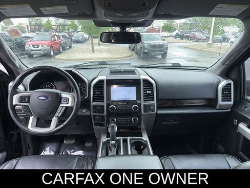 Used 2019 Ford F150 Lariat w/ Equipment Group 502A Luxury AWD/4WD image 19