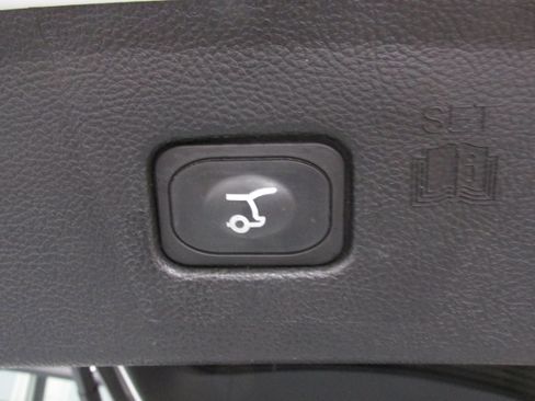 Certified 2023 Ford Edge SEL w/ Convenience Package AWD/4WD image 24