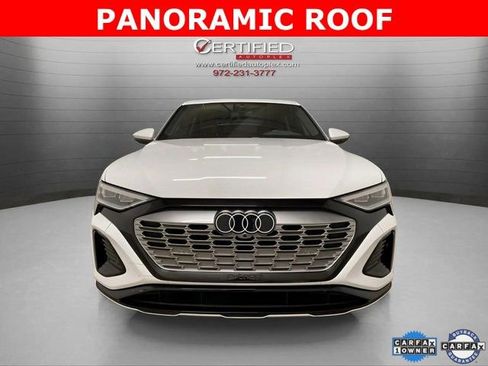 Used 2024 Audi Q8 e-tron Premium image 2