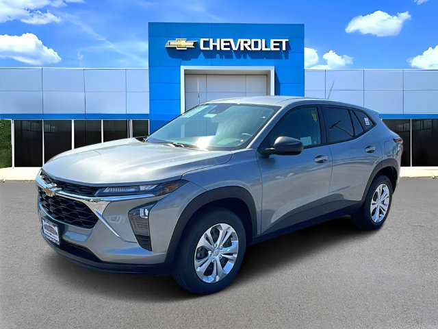 New 2026 Chevrolet Trax LS w/ Driver Confidence Package FWD image 8
