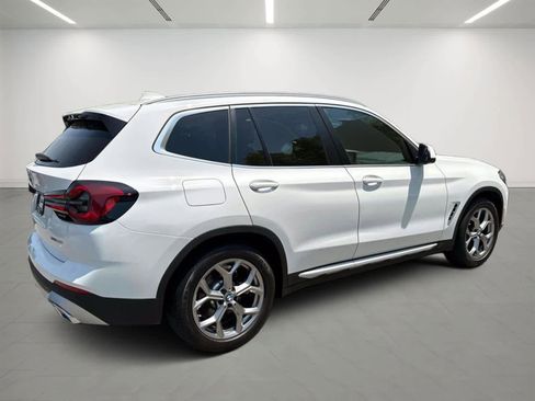 Used 2022 BMW X3 xDrive30i AWD/4WD image 4