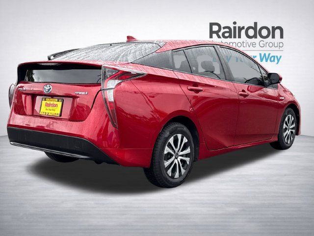Used 2017 Toyota Prius Two w/ Carpet Mat Package FWD image 7