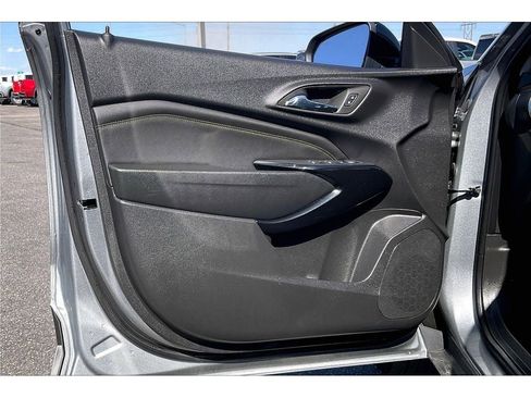 Used 2025 Chevrolet Trax ACTIV w/ Driver Confidence Package FWD image 25