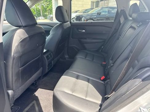 Used 2022 Nissan Rogue SL w/ SL Premium Package AWD/4WD image 11