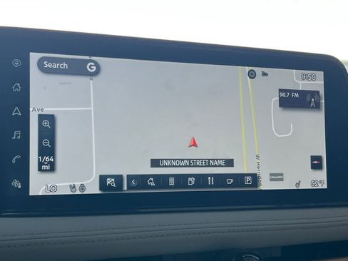 Used 2024 Nissan Ariya AWD image 21