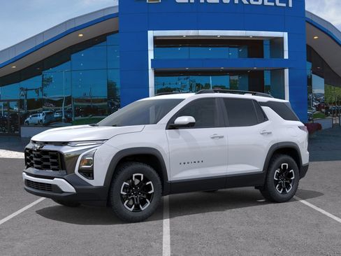 New 2026 Chevrolet Equinox ACTIV w/ Safety and Technology Package image 32