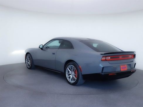 Used 2025 Dodge Charger R/T Scat Pack w/ Track Pack image 4