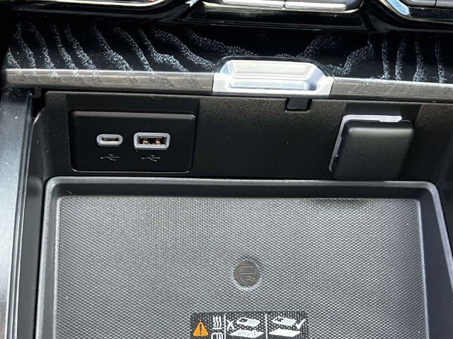 Certified 2021 GMC Yukon Denali AWD/4WD image 32