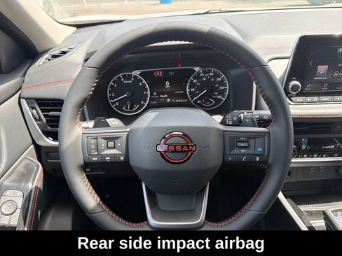 Used 2026 Nissan Rogue SV AWD/4WD image 18