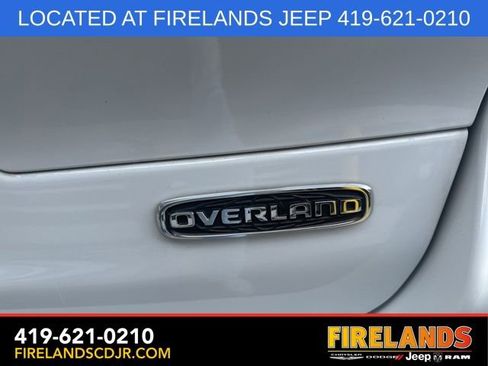 Used 2023 Jeep Grand Cherokee L Overland image 11