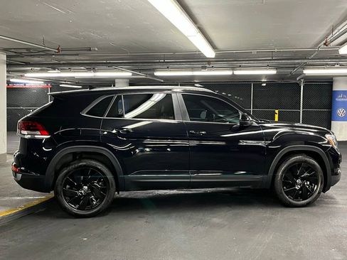 Certified 2026 Volkswagen Atlas Cross Sport SE w/ Panoramic Sunroof Package AWD/4WD image 41