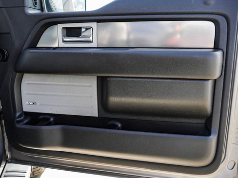 Used 2014 Ford F150 FX4 w/ Equipment Group 402A Luxury image 27