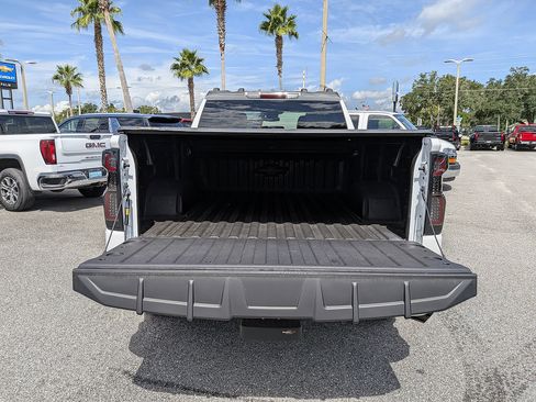 Used 2025 Chevrolet Silverado 1500 Custom w/ Turbomax Blackout Package RWD image 12