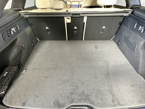 Used 2026 Mercedes-Benz GLC 300 image 25