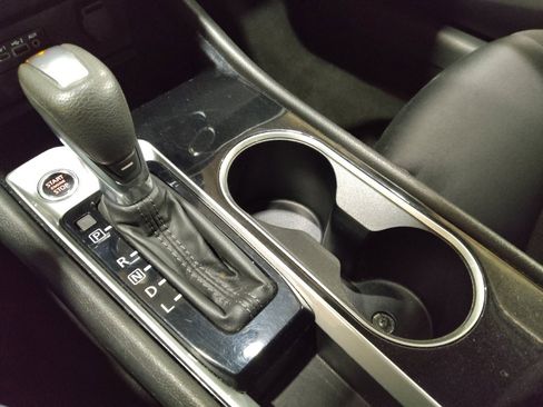 Used 2024 Nissan Altima 2.5 SV image 26