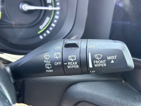 Used 2024 Jeep Wrangler Unlimited AWD/4WD image 16