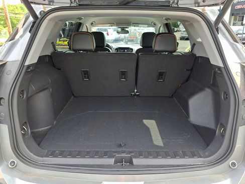 Used 2024 GMC Terrain AT4 w/ Tech Package AWD/4WD image 28