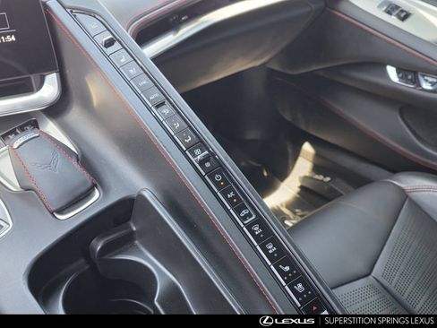 Used 2021 Chevrolet Corvette Stingray Premium Conv w/ Z51 Performance Package RWD image 20