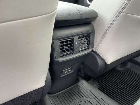 Used 2025 Toyota RAV4 Limited image 12