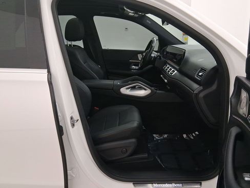 Used 2024 Mercedes-Benz GLE 350 4MATIC image 37