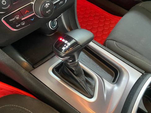 Used 2022 Dodge Charger R/T RWD image 17