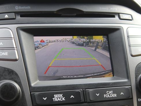 Used 2014 Hyundai Tucson SE image 8