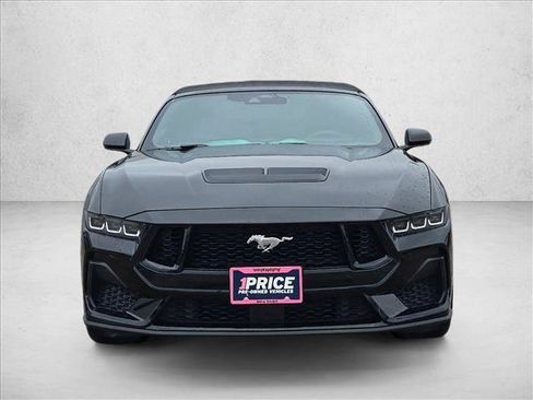 Certified 2025 Ford Mustang GT Premium RWD image 2