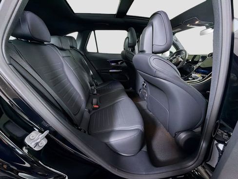 New 2026 Mercedes-Benz GLC 300 4MATIC image 29