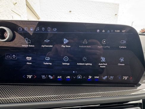 Used 2025 Chevrolet Traverse High Country w/ LPO, Floor Liner Package image 18