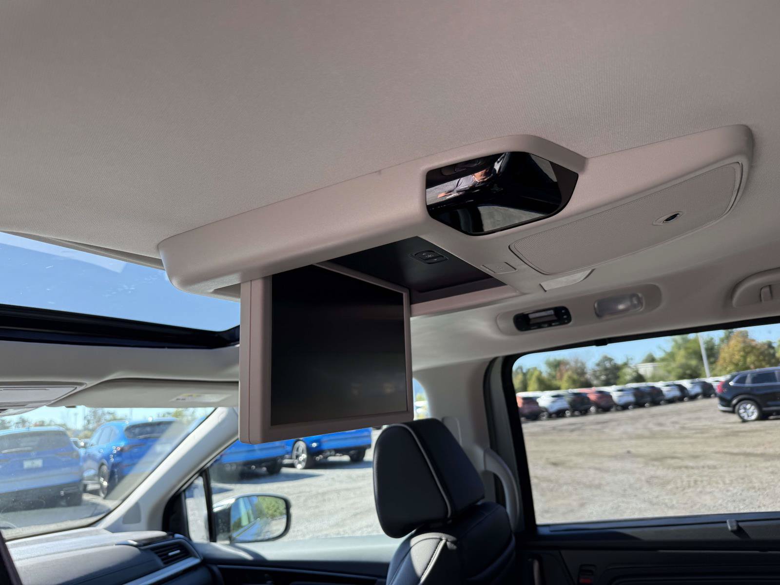 New 2027 Honda Odyssey Touring image 13