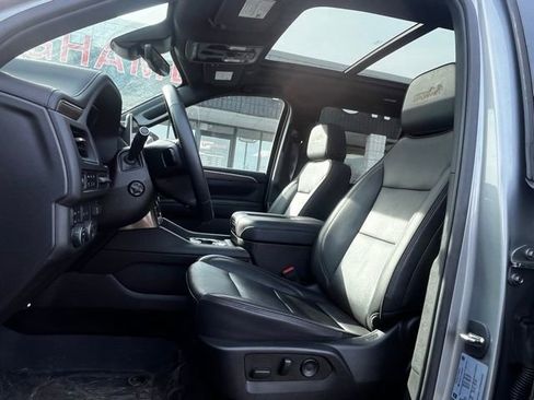 Used 2023 Chevrolet Tahoe High Country image 20