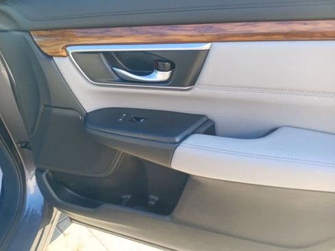 Used 2022 Honda CR-V Touring image 30